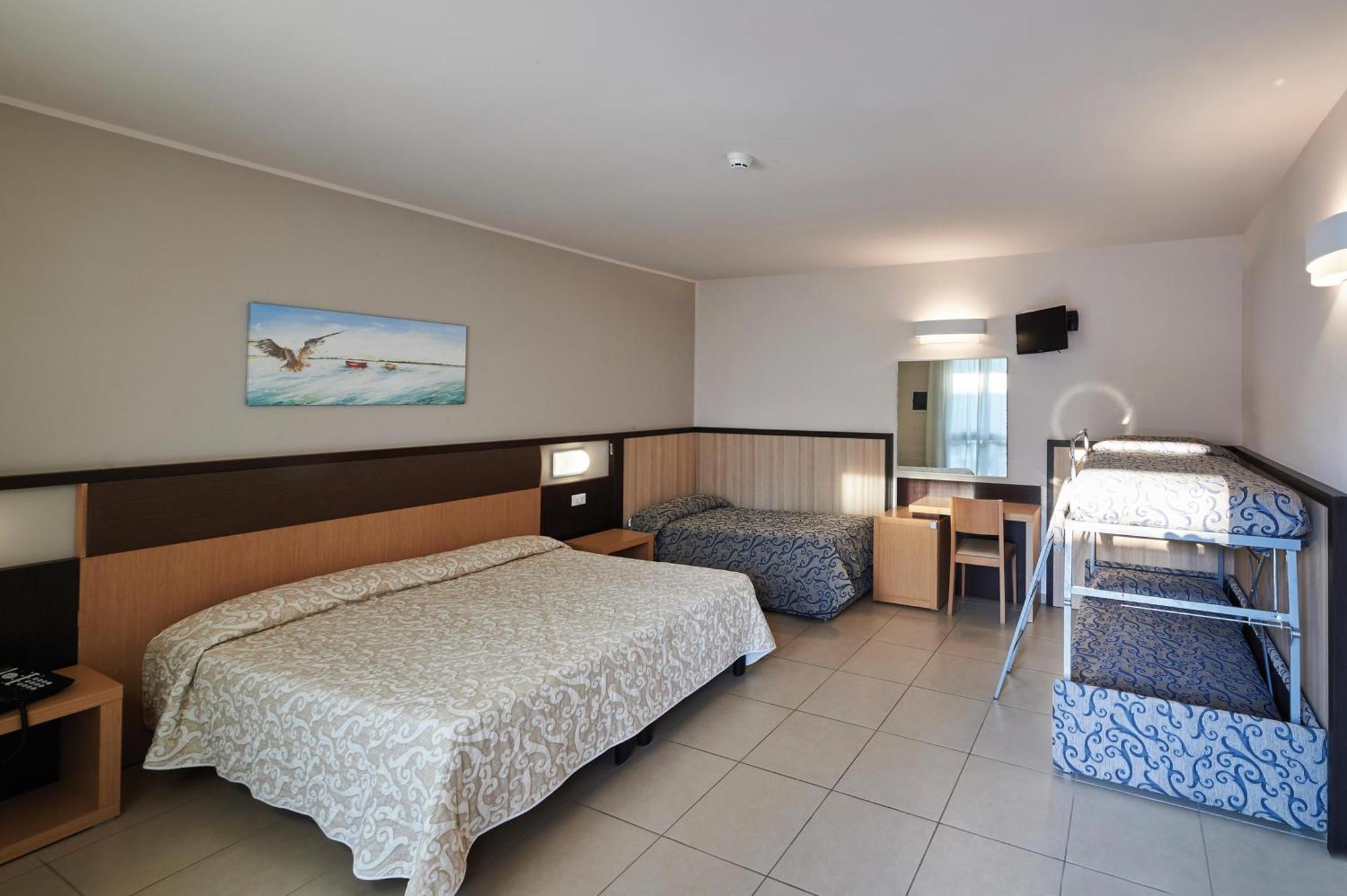 Riva Marina Resort - Cdshotels Carovigno Extérieur photo