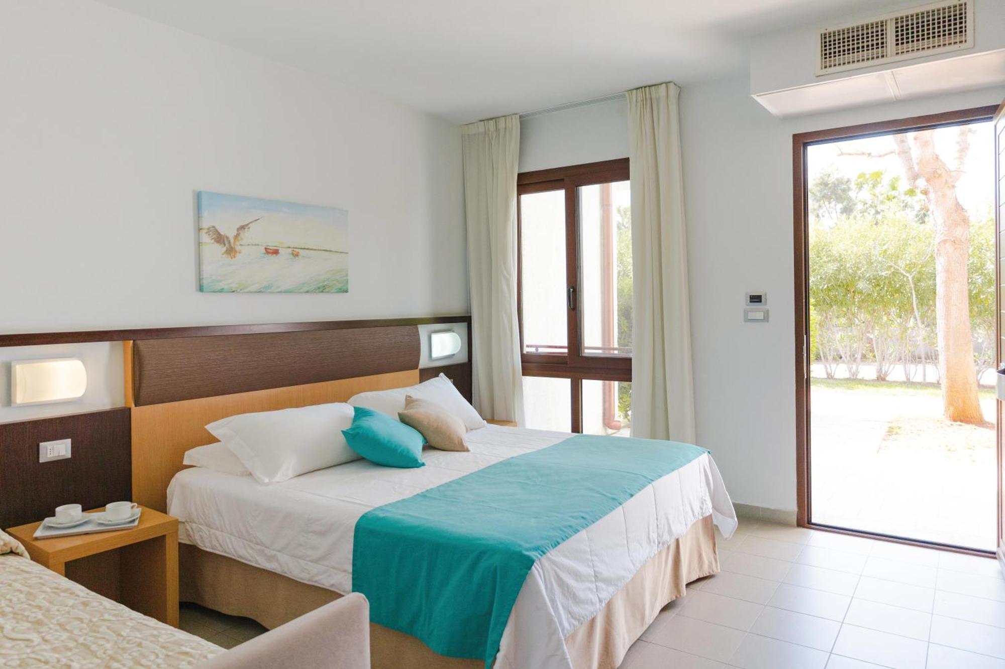 Riva Marina Resort - Cdshotels Carovigno Extérieur photo